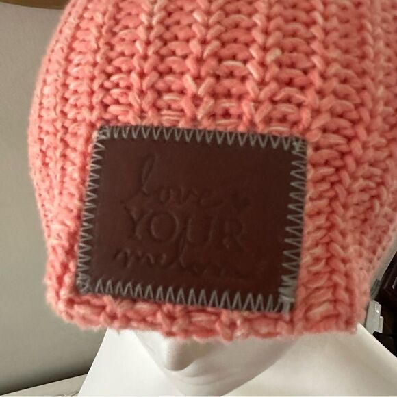 Love Your Melon peachy pink slouch hat - Picture 3 of 5
